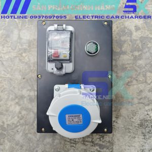Hộp điện đấu sẵn sạc xe điện 7.4kW tại nhà - Bộ chia nguồn sạc xe điện Aptomat và ổ cắm chống nước, Phù hợp sạc xe điện ngoài trời - Hộp BOX sạc xe | HDSX-M07