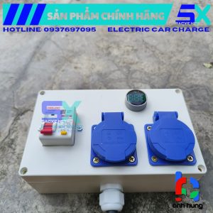 Ổ cắm tiếp địa sạc xe tại nhà có trang bị Aptomat 32A, có đèn báo VOLT | HỘP ĐIỆN SẠC XE 2 Ổ CẮM 16A, hộp trắng